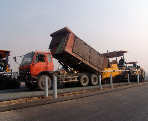 2007年沧保碎石封层、粘层工程